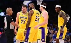 开运体育网站入口-包含湖人遭遇三连败，面临危机的词条