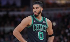 绿衫军再战胜，赛季进程更加紧凑