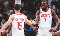 开运体育网站入口-快船客场连胜引领西部榜首的简单介绍