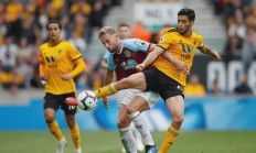 开运体育竞技-包含伯恩利主场击败狼队，主场气势强劲的词条