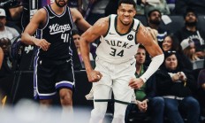 开运体育下载-雄鹿逆转太阳，字母哥暴扣打急停的简单介绍