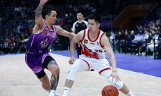 开运体育登录入口-关于北京控股主场险胜，展现艰苦拼搏的信息