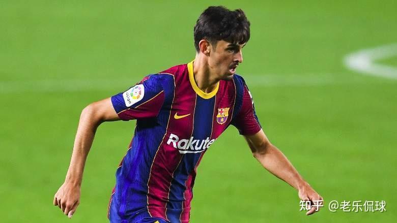 巴萨主帅科曼因伤缺席重要战役，球队备受挑战与考验！的简单介绍