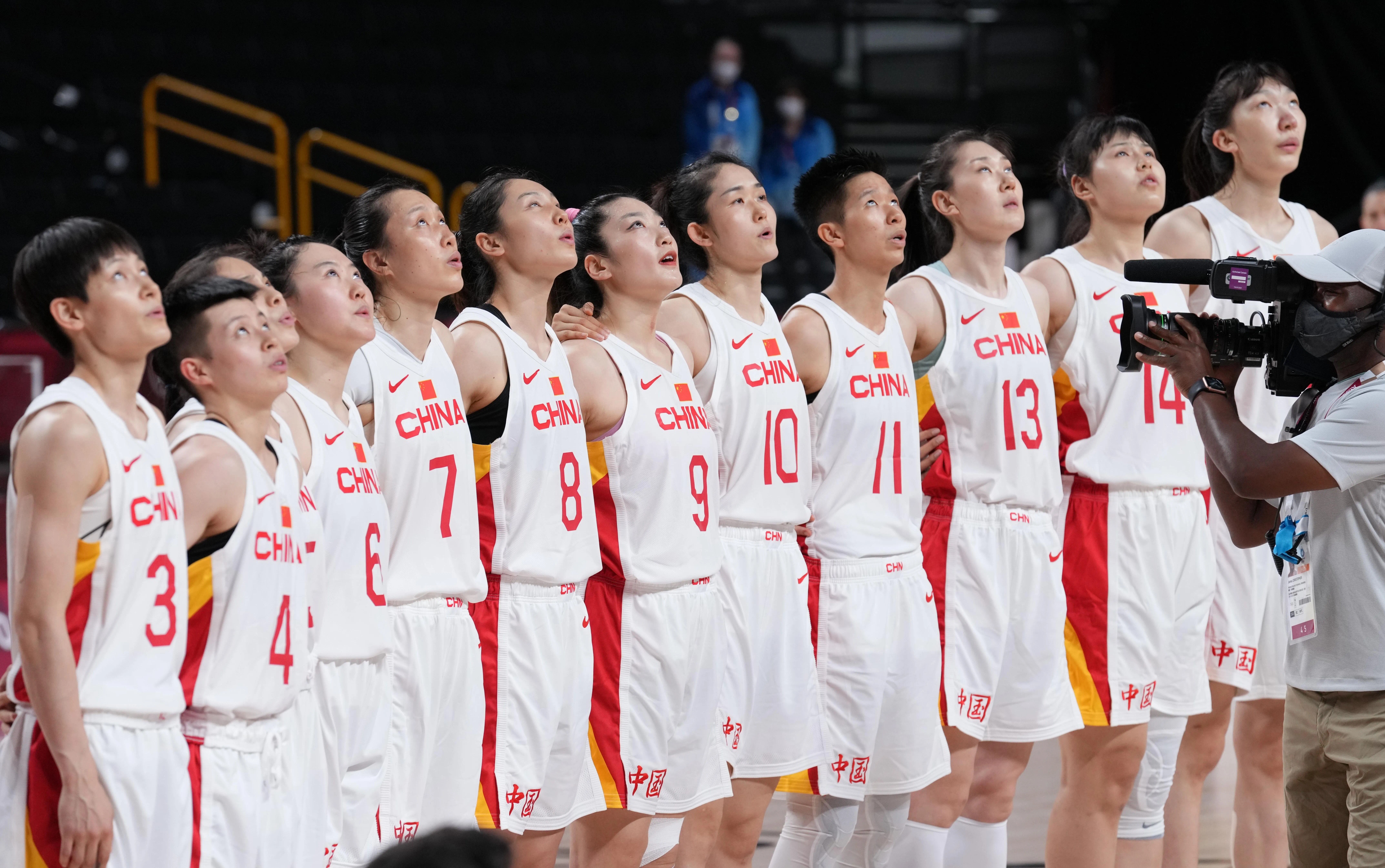 天津女篮在关键时刻取得胜利