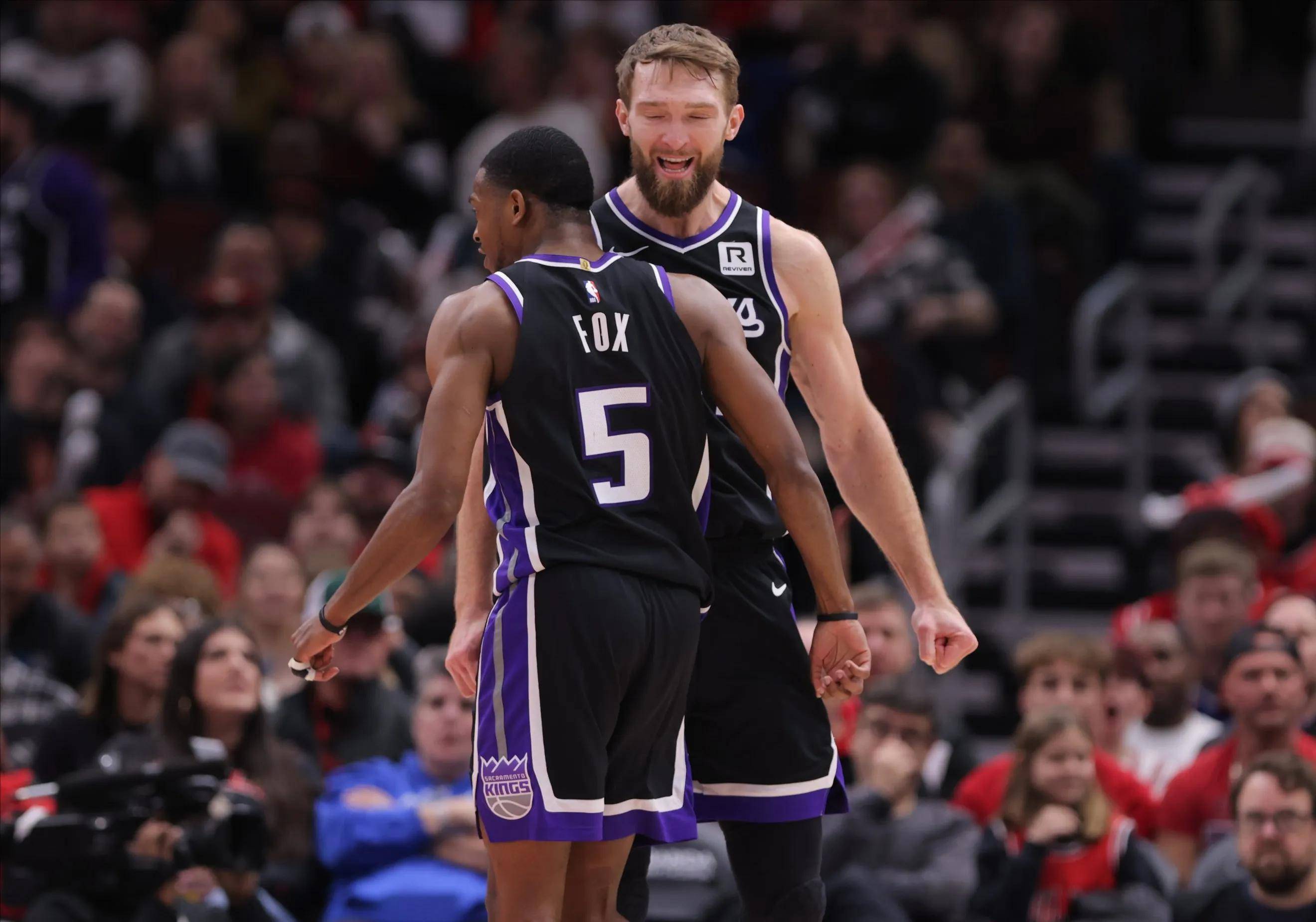 雄鹿客场胜掘金，取得五连胜的简单介绍