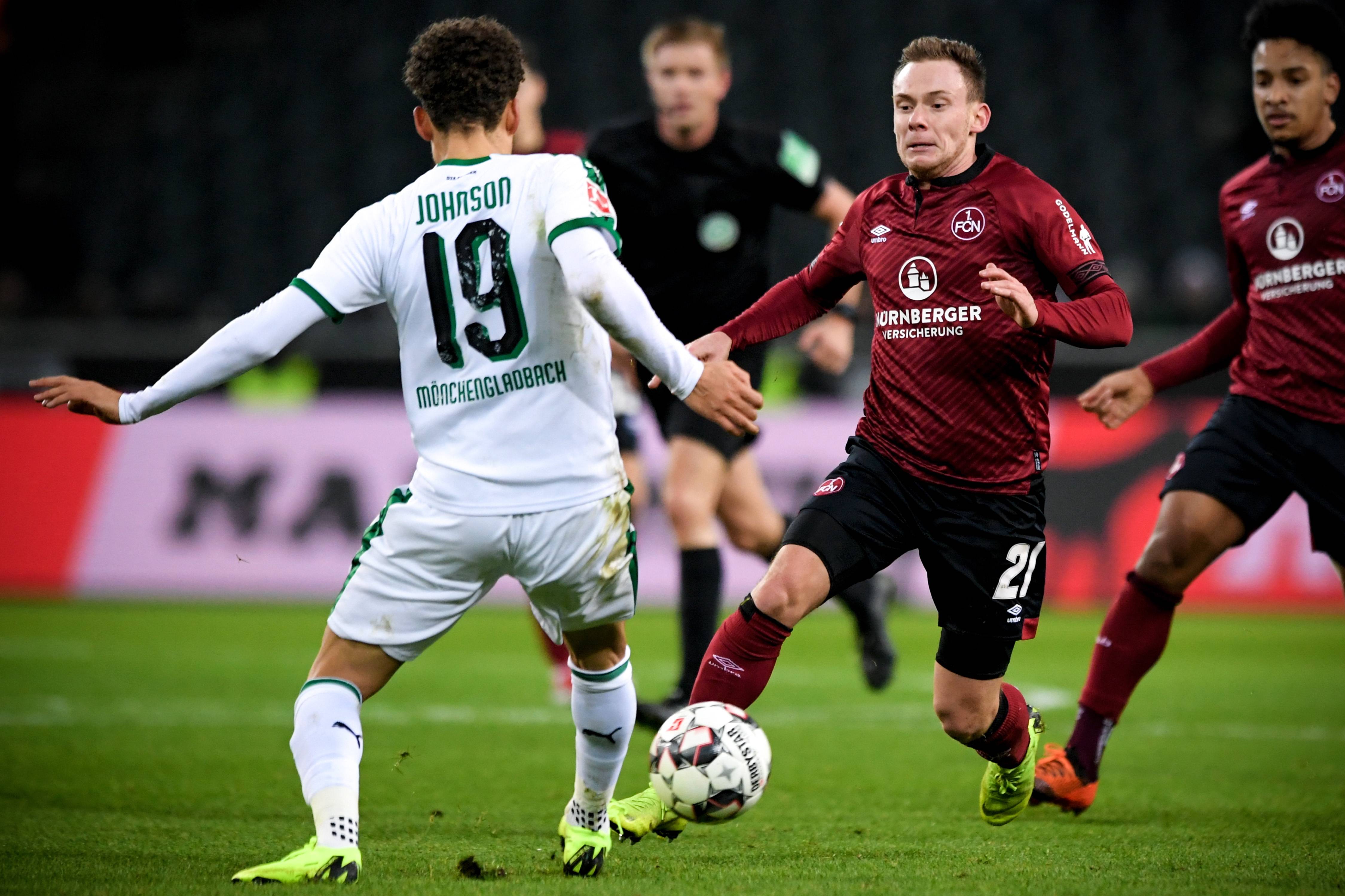 柏林赫塔队淘汰对手,晋级下一轮 柏林赫塔队淘汰对手,晋级下一轮