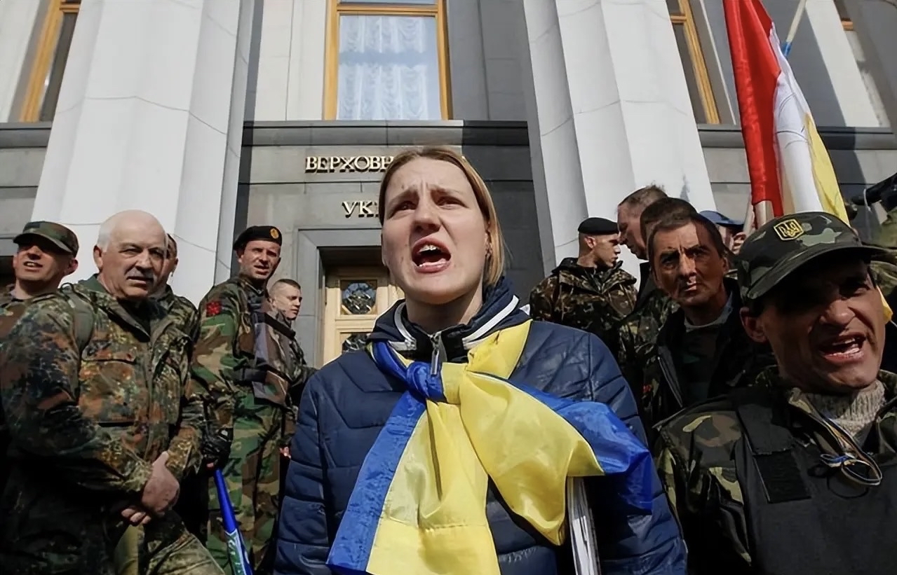 波兰队在解说之战中战胜立陶宛