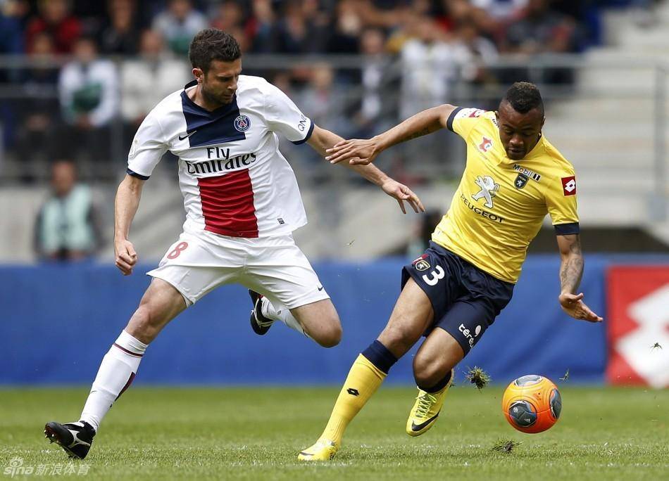 包含里尔迎战亚眠：双方坚持到底的词条