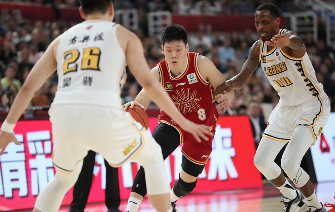 天津男篮不敌山西队，遭遇连败