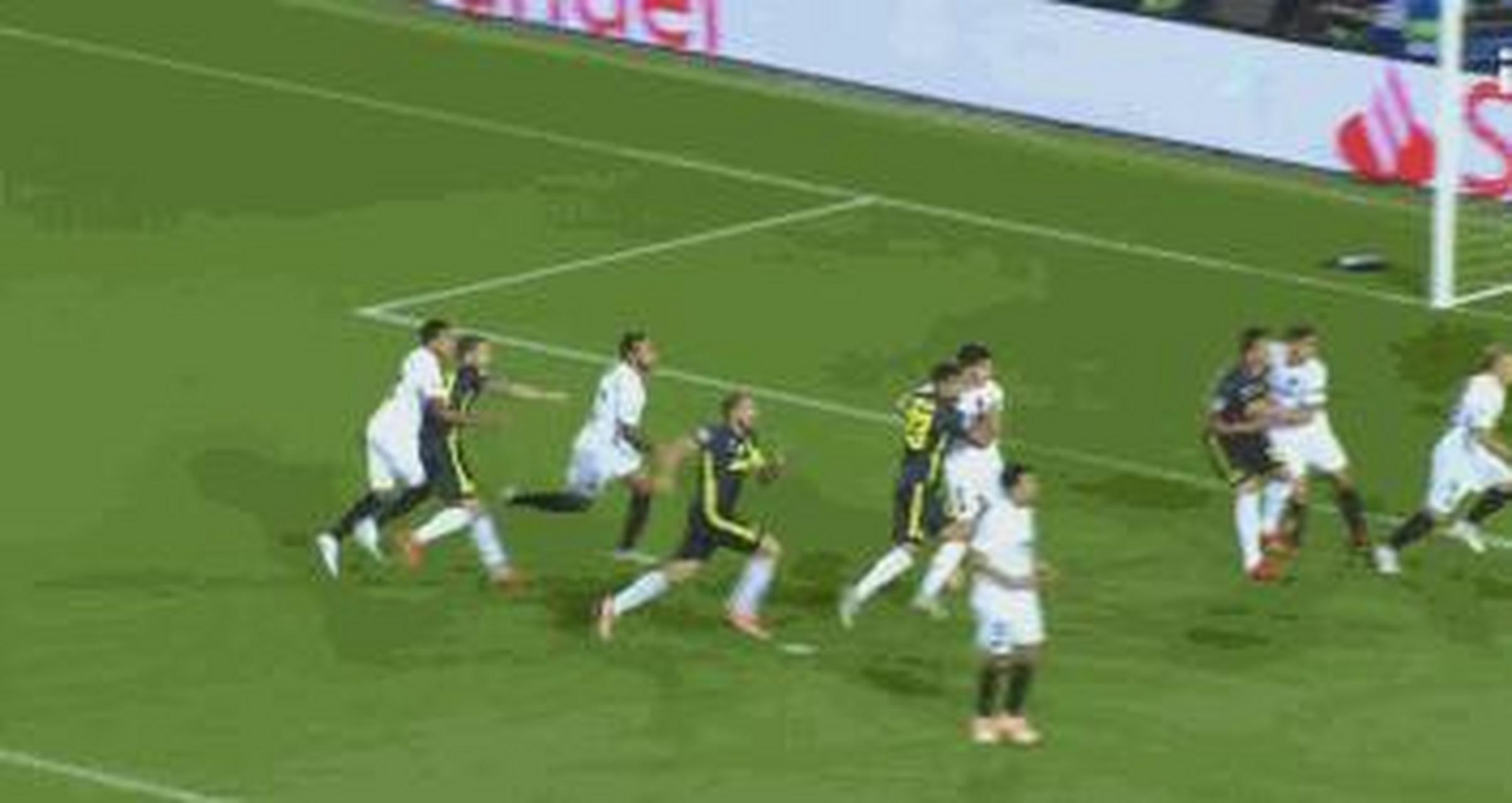 尤文图斯逆袭巴伦西亚，八强杀入！