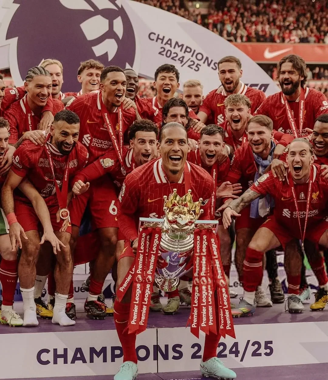 英超豪门转会市场上演巨额引援